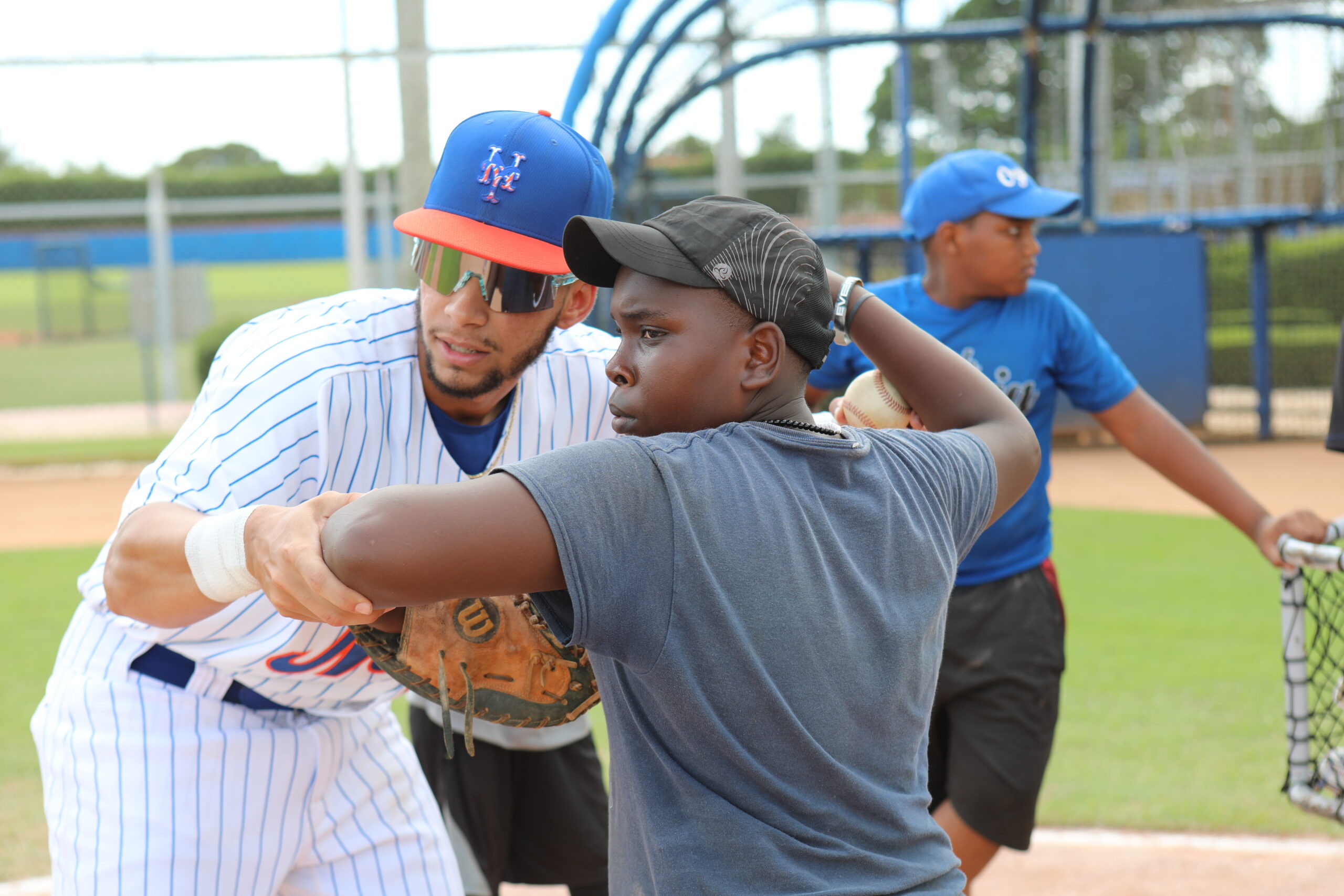 Amazin' Mets Foundation, NYC Parks, and LandTek Participate in the Ribbon  Cutting at the Renovated Baseball Field #10 at Flushing Meadows Corona Park  - The Amazin' Mets Foundation